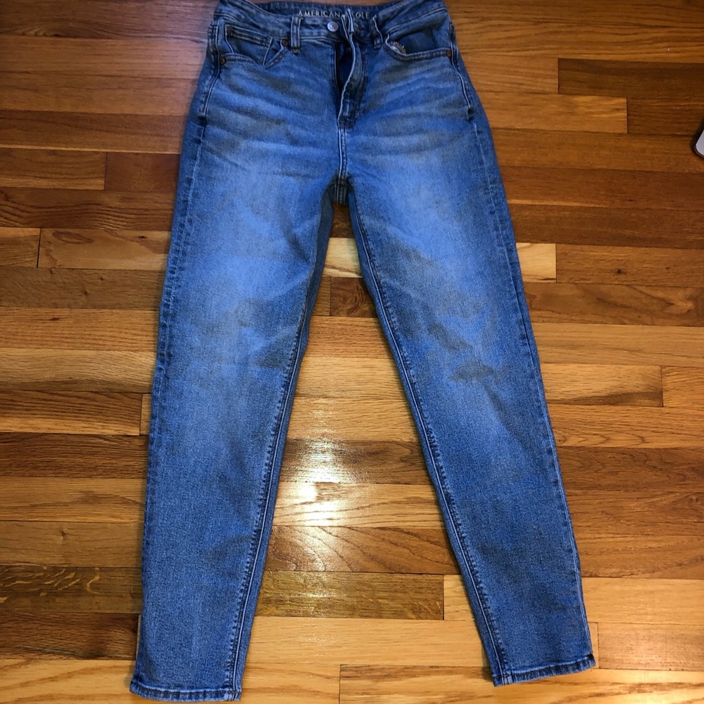 American Eagle Jeans - Picture 2 of 5